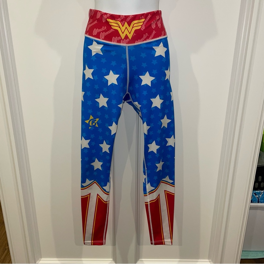 Wonder Woman fusion FG bundle size small leggings medium glitter top - Picture 3 of 16
